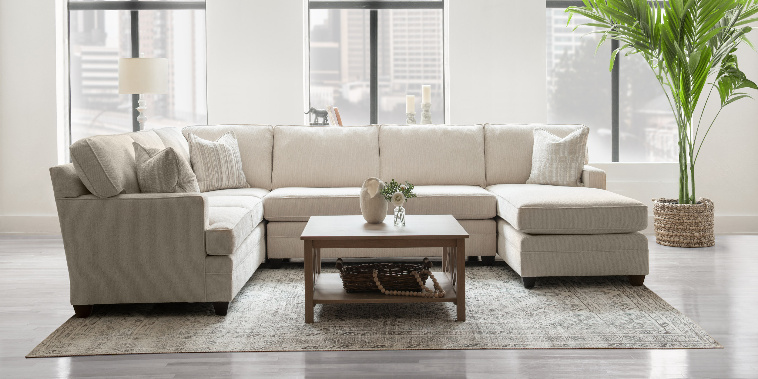 Sofas, Loveseats & Sectionals
